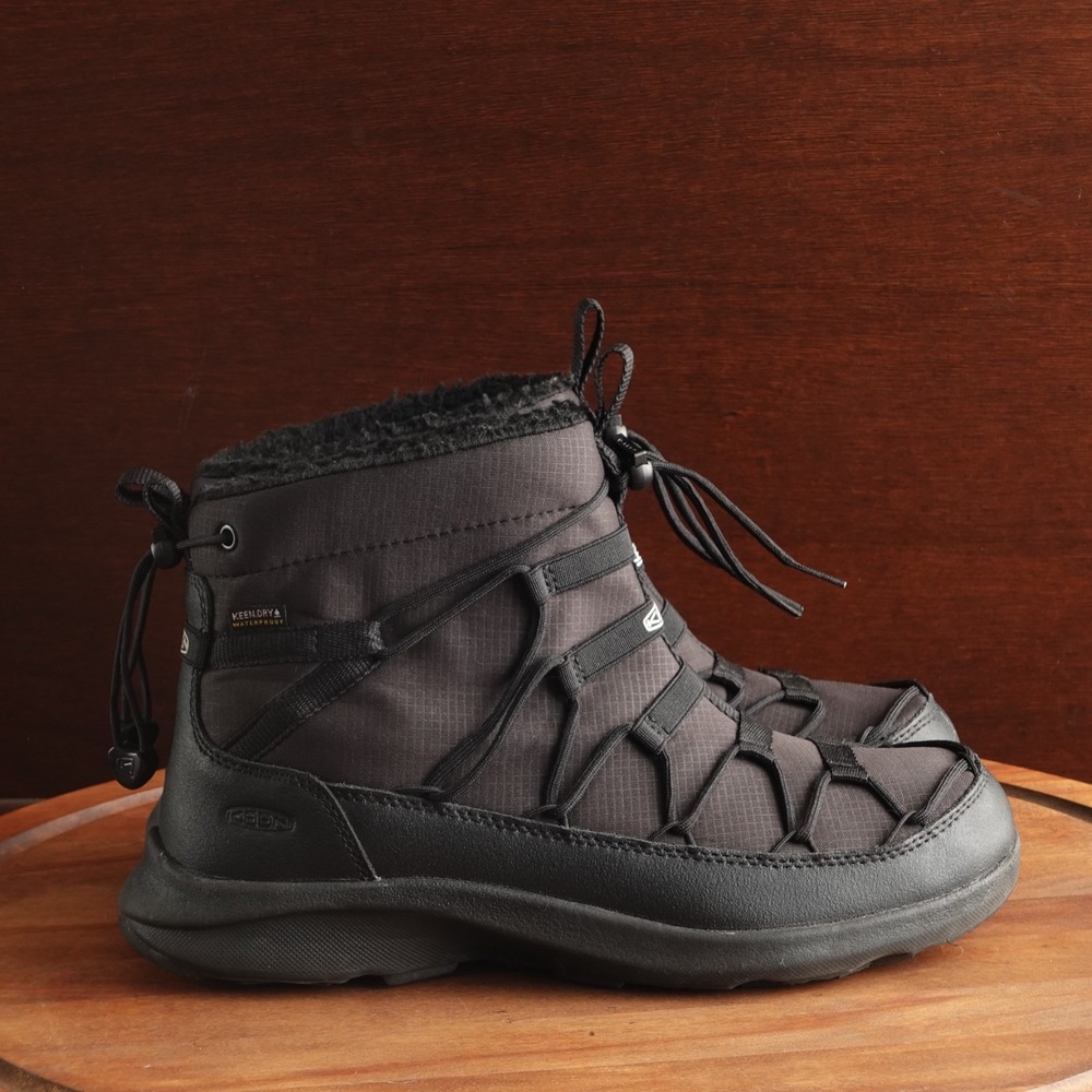 Keen Boots Womens SZ 10.5 BLK Uneek SNK Chukka Waterproof Outdoor Durable Winter